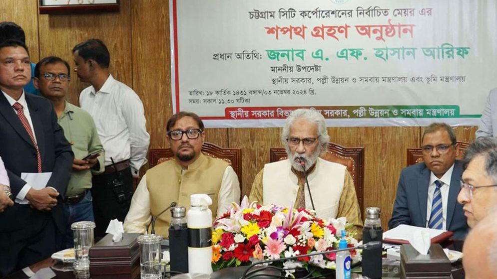 সব সিটি করপোরেশনে পূর্ণাঙ্গ প্রশাসক নিয়োগ শিগগিরই: উপদেষ্টা হাসান আরিফ