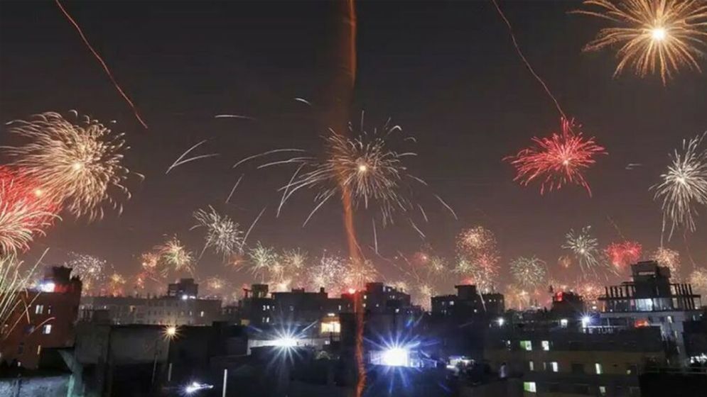 থার্টি ফার্স্ট নাইট: ফানুস ও আতশবাজি ওড়ানো বন্ধে হাইকোর্টের নির্দেশ
