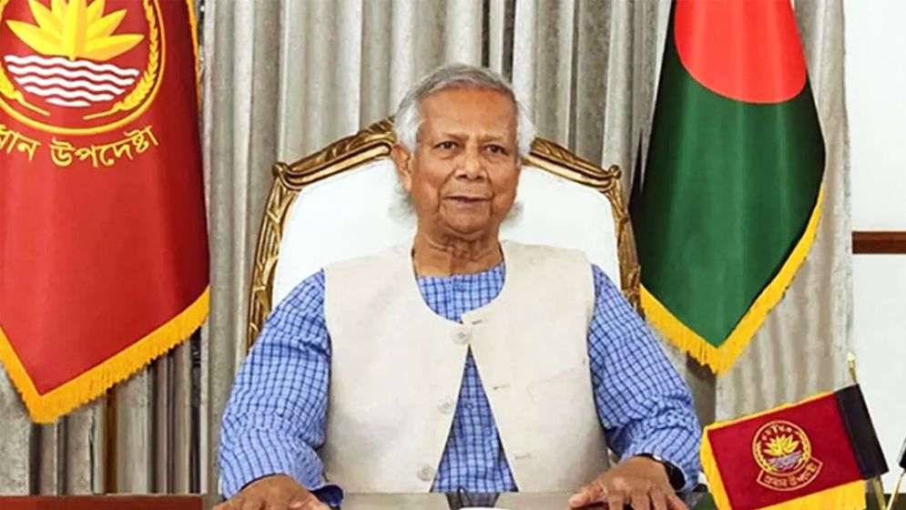 সীমান্তের অতন্দ্র প্রহরী হিসেবে দায়িত্ব পালন করছে বিজিবি : প্রধান উপদেষ্টা