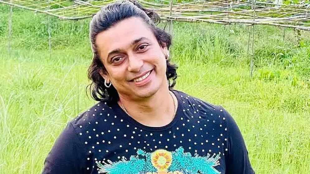 নতুন পেশায় চিত্রনায়ক জায়েদ খান