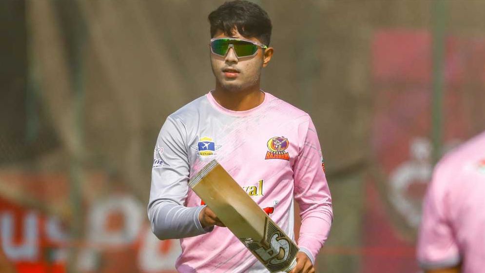 ‘বড় বড়’ ছক্কা মারার রহস্য জানালেন জিসান