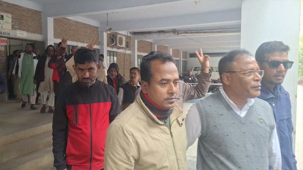 সাংবাদিক, আওয়ামী লীগ নেতাকর্মীসহ ১৮ জন কারাগারে