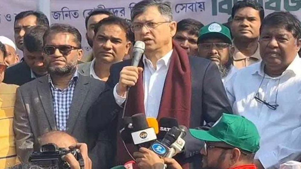 ভোটের রোডম্যাপ নিয়ে বিএনপির প্রত্যাশা পূরণ হয়নি: সালাহউদ্দিন আহমেদ
