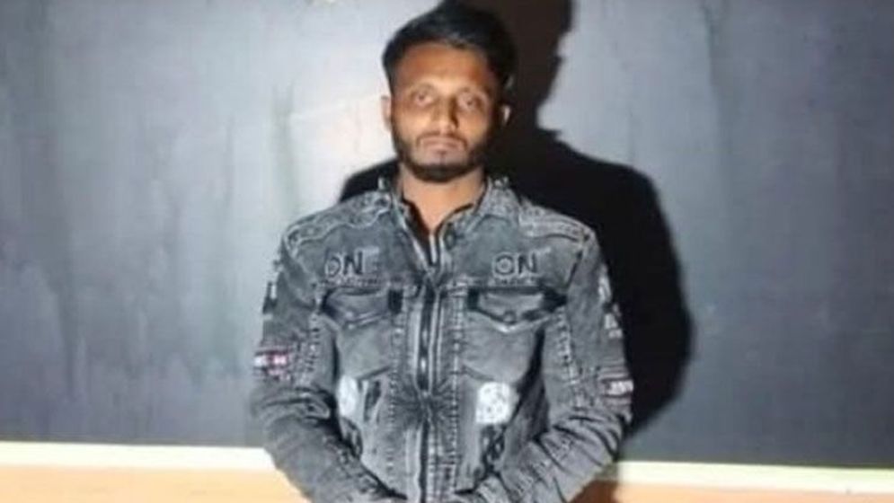 যে কৌশলে জাহাজে ৭ জনকে খুন করেন ইরফান