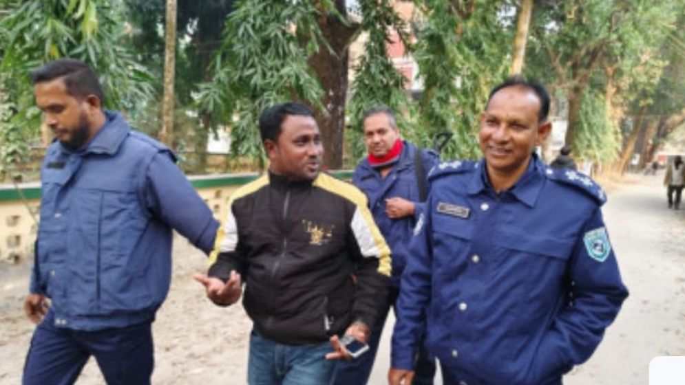 ছাত্রলীগ সভাপতি সুজন গ্রেপ্তার