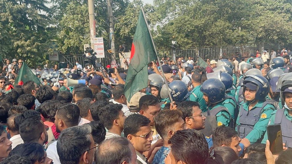 ভারতীয় হাইকমিশনে স্মারকলিপি দিলো তিন সংগঠনের ৬ প্রতিনিধি