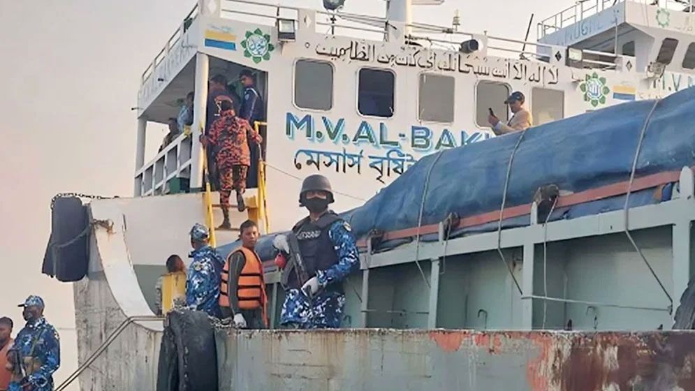 জাহাজে ৭ খুন, জানা গেলো নেপথ্য কারণ