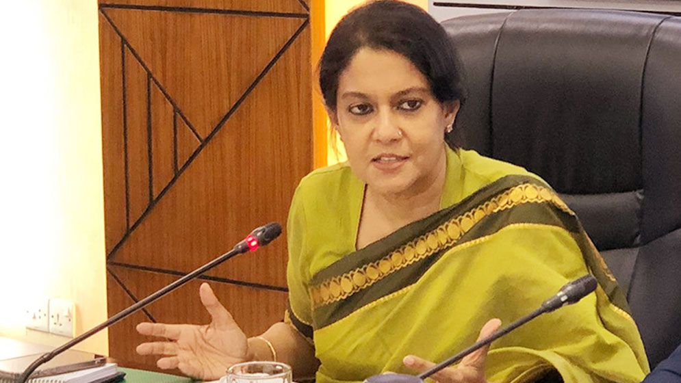 আওয়ামী লীগ সরকারের অস্বাভাবিক ঋণের বোঝা টানতে হচ্ছে: উপদেষ্টা রিজওয়ানা