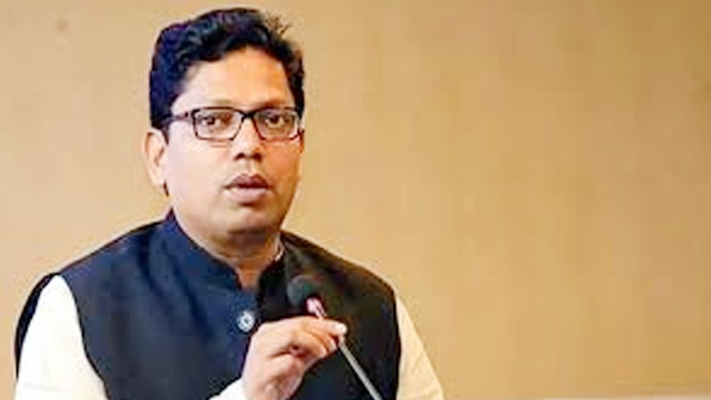 ইন্টারনেট বন্ধ নিয়ে পলকের যত কথা