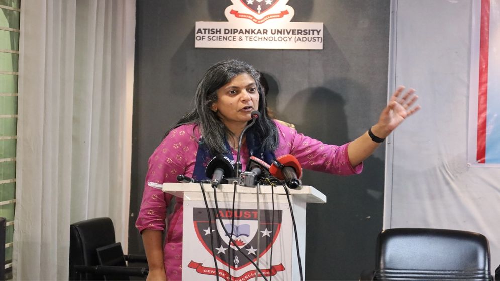 বাংলাদেশের নির্বাচনে তাড়াহুড়ো বিপজ্জনক হতে পারে: রূপা হক