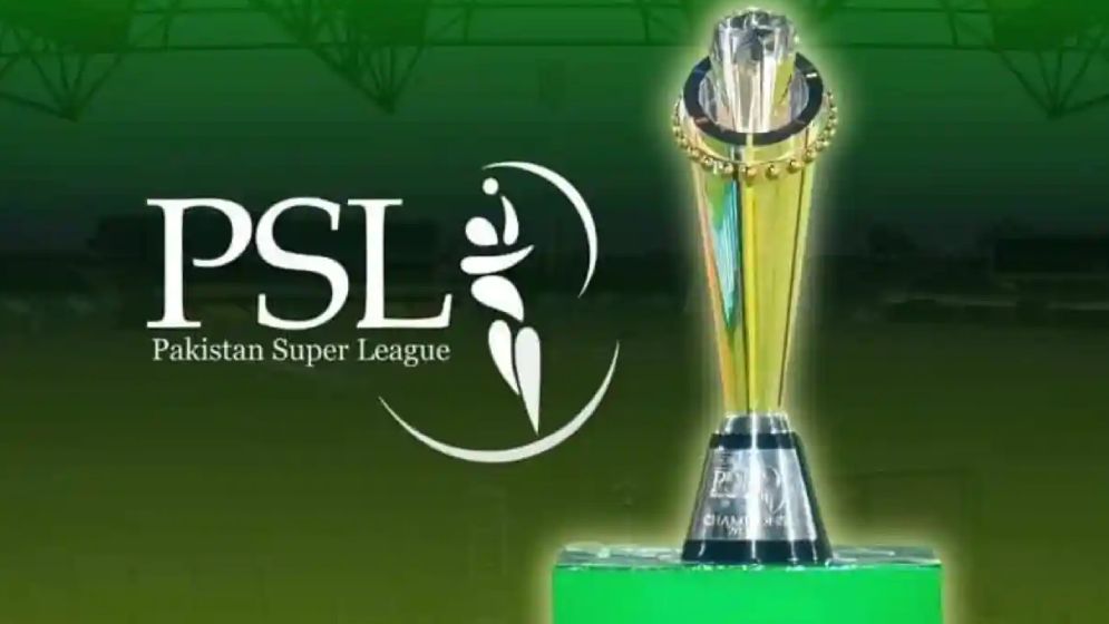 দল পেলেন না যেসব নামী তারকা