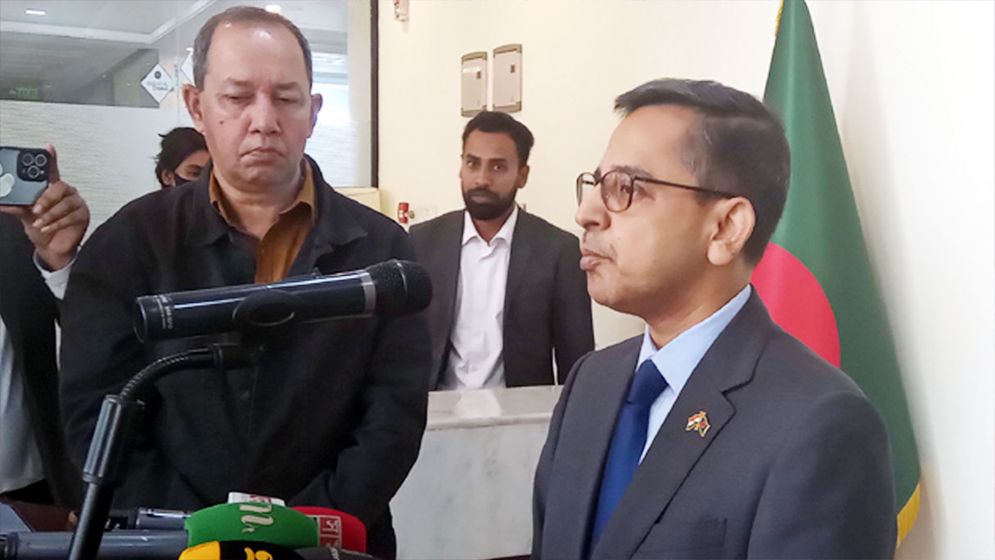সীমান্তে বেড়া নির্মাণে বাংলাদেশের সহযোগিতা আশা করে ভারত: প্রণয় ভার্মা