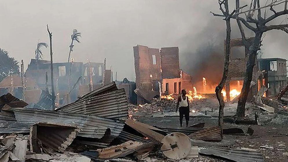 রাখাইনে জান্তাবাহিনীর বিমান হামলায় নিহত অন্তত ৪০