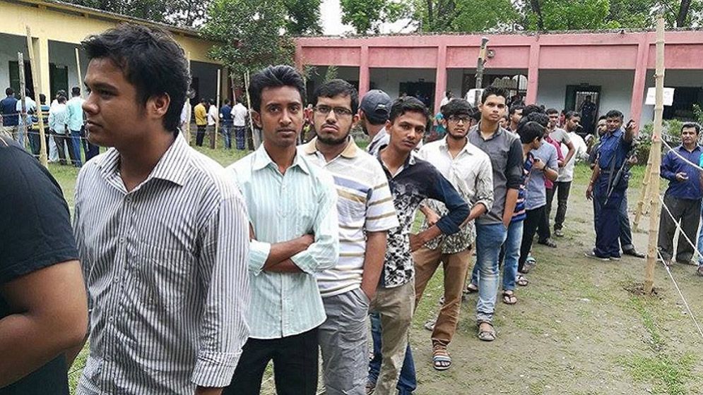 নারীর তুলনায় পুরুষের ভোটার বেড়েছে দ্বিগুণ