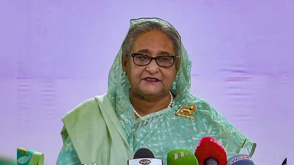 শেখ হাসিনার কোন পাসপোর্টে ভিসার মেয়াদ বাড়াল ভারত