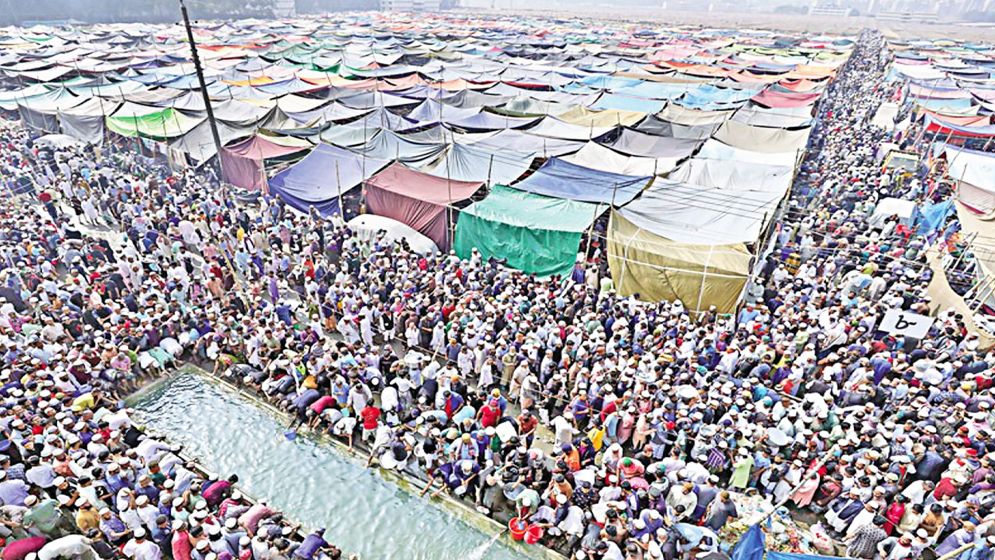 আম বয়ানে শুরু বিশ্ব ইজতেমা