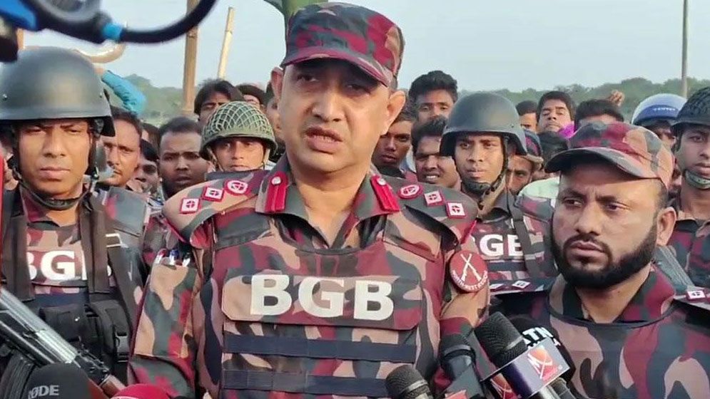 সীমান্তে উত্তেজনা : জিরো পয়েন্ট এড়িয়ে চলার আহ্বান বিজিবির