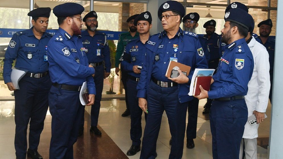কেন্দ্রীয় পুলিশ হাসপাতালের সেবার মান বাড়ানোর নির্দেশ আইজিপির 