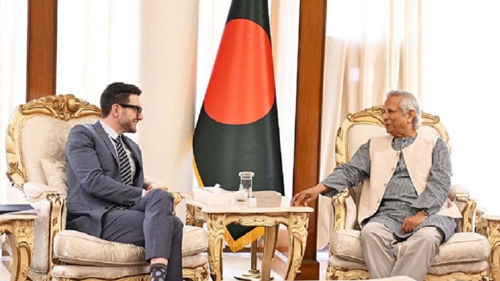 পাচার অর্থ ফেরাতে ওপেন সোসাইটি ফাউন্ডেশনের সহায়তা চাইলেন প্রধান উপদেষ্টা