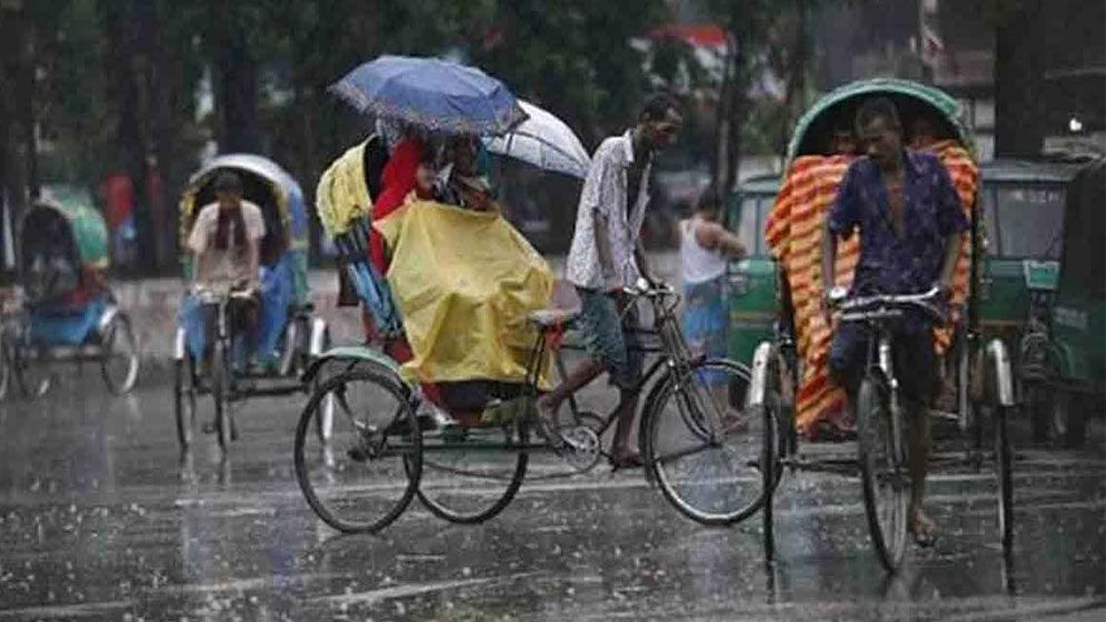 গুঁড়ি গুঁড়ি বৃষ্টির আভাস, বাড়বে কুয়াশা
