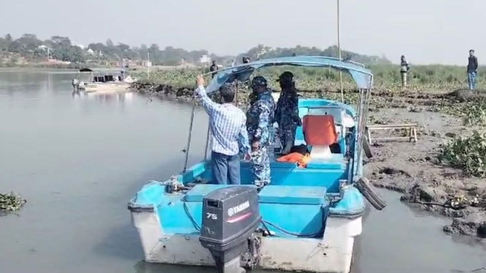 মুন্সীগঞ্জে ট্রলার-স্পিডবোট সংঘর্ষে নিহত বেড়ে ৪
