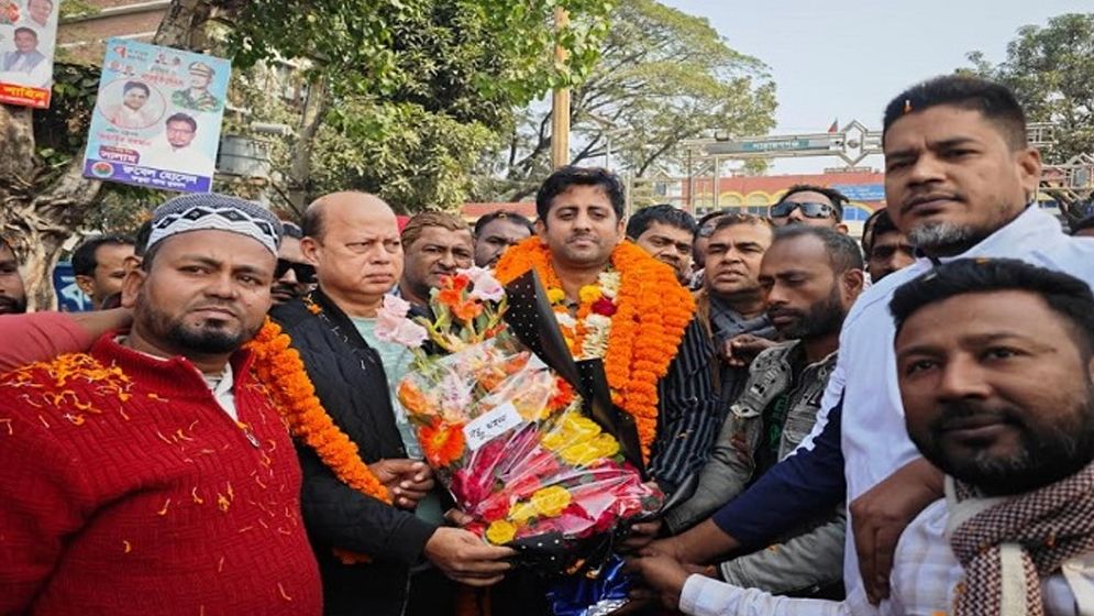 জামিনে মুক্ত নারায়ণগঞ্জের স্বেচ্ছাসেবক দল নেতা রাসেল