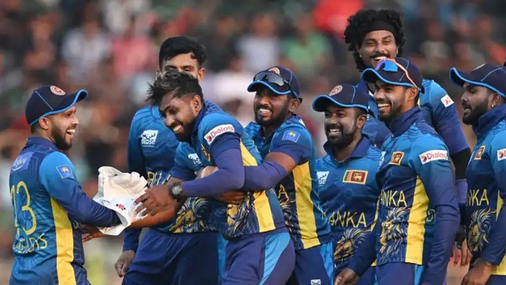 ৪২৯ রানের টি-টোয়েন্টি ম্যাচ, পেরেরায় ইতিহাস শ্রীলঙ্কার