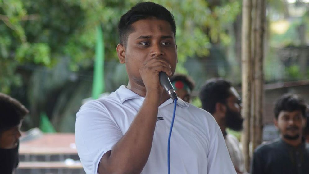 জাতির সঙ্গে বেঈমানি করে ফ্যাসিস্ট আ.লীগকে পুনর্বাসন করতে দেয়া হবে না: হাসনাত