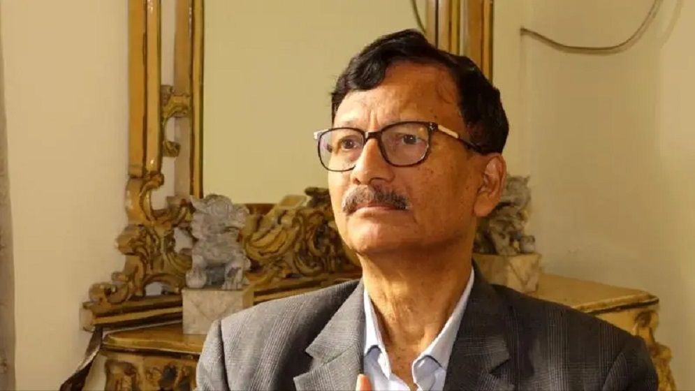 শেখ হাসিনাকে ‘বিরত রাখতে’ ভারতীয় হাইকমিশনারকে তলব