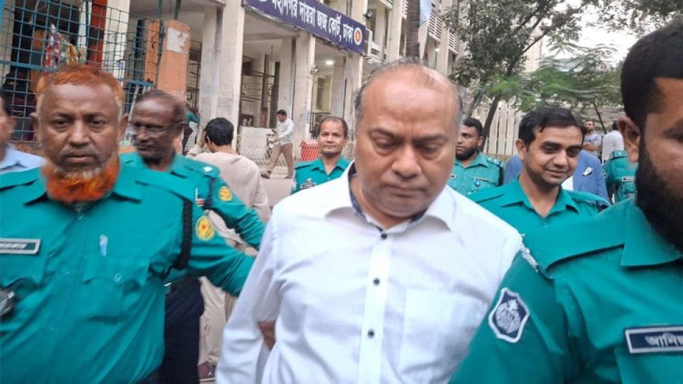 শিবলী রুবাইয়াতের স্ত্রী-সন্তানসহ ১১ জনের দেশত্যাগে নিষেধাজ্ঞা