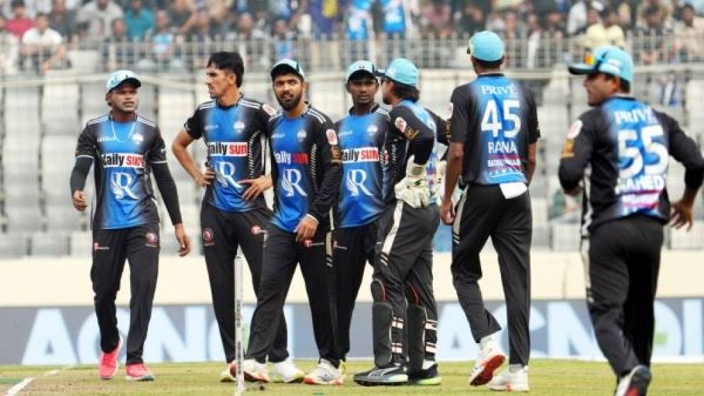 এলিমিনেটরে হারের বৃত্ত ভাঙতে স্থানীয় খেলোয়াড়দের দিকে তাকিয়ে রংপুর