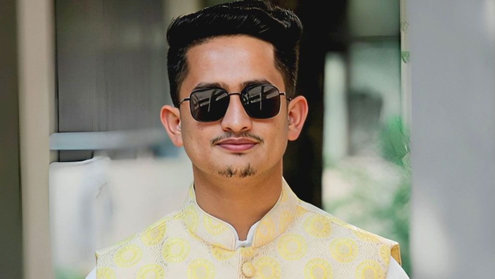 বিয়ের একদিন পর ফেসবুক স্ট্যাটাসে যা লিখলেন সারজিস