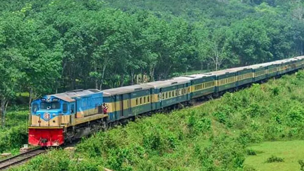 সিলেটের সঙ্গে সারাদেশের রেল যোগাযোগ স্বাভাবিক