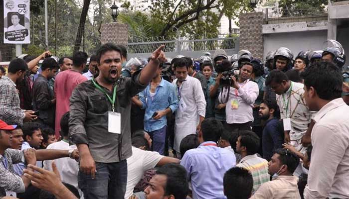 ছাত্রলীগ ছাড়া সব প্যানেলের ভোট বর্জন
