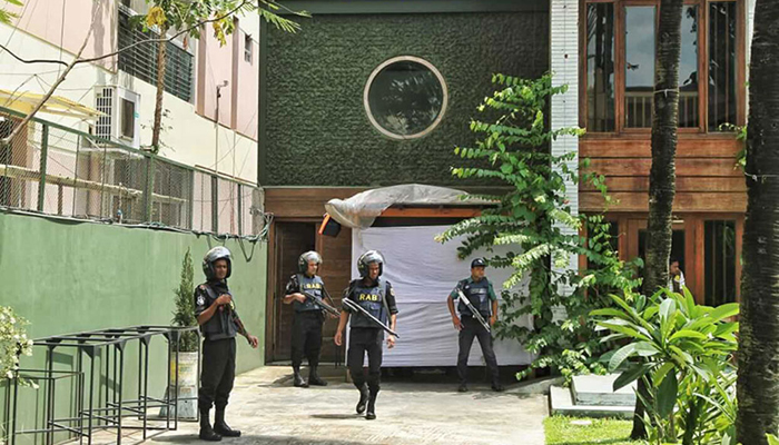 হলি আর্টিজান মামলায় ৭ আসামির মৃত্যুদণ্ড