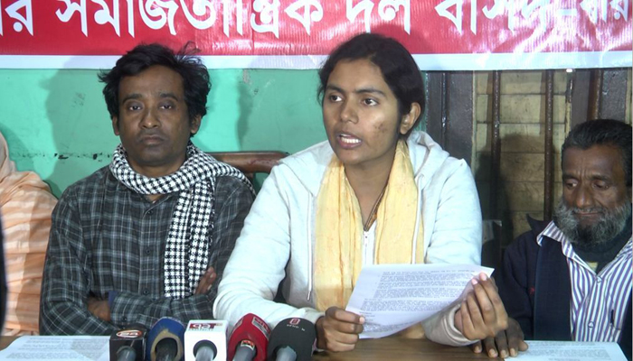 স্থগিত নয় রাজাকারের তালিকা বাতিল চাই