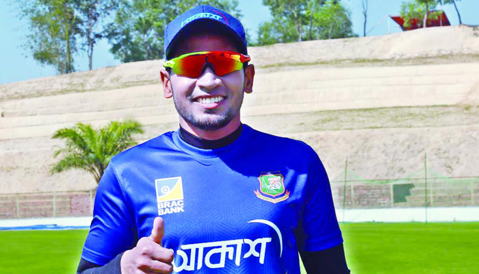 ‘না’ তে অনড় মুশফিক