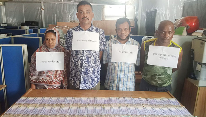 ৮০ লাখে চুরির মানত পূরণ, পাগলা মসজিদে ১ লাখ