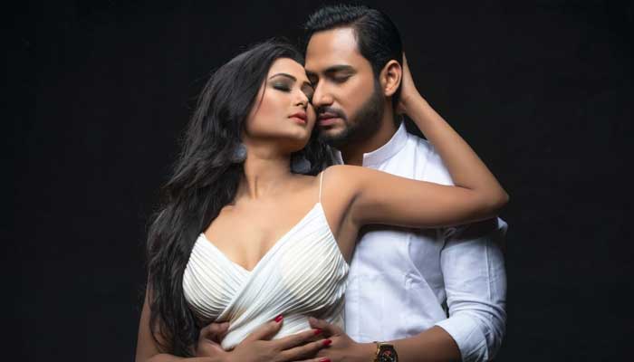 ৫ বছর পর পাগলের মতো ভালোবাসি সিনেমার মুক্তি