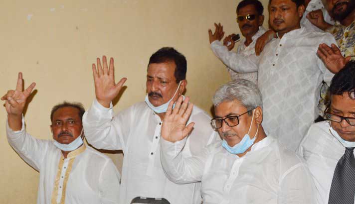 রাষ্ট্রদ্রোহ মামলায় জামিন পেলেন বিএনপির ৩ নেতা