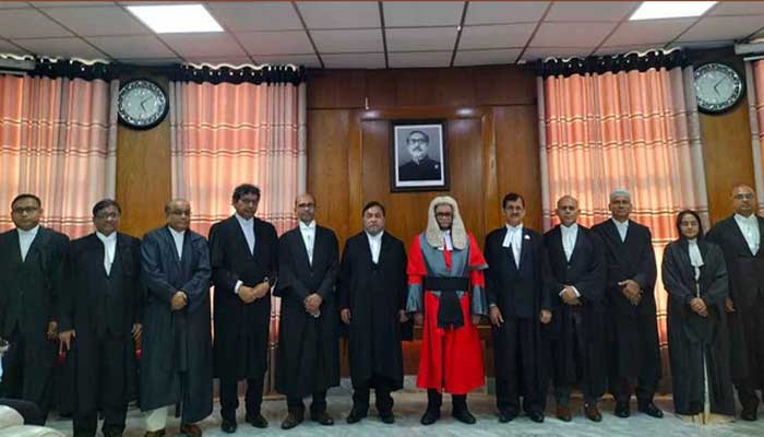 হাইকোর্টে নতুন ১১ অতিরিক্ত বিচারপতি নিয়োগ