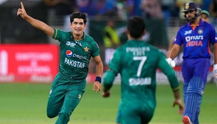 পাকিস্তান ক্রিকেট দলে করোনার থাবা