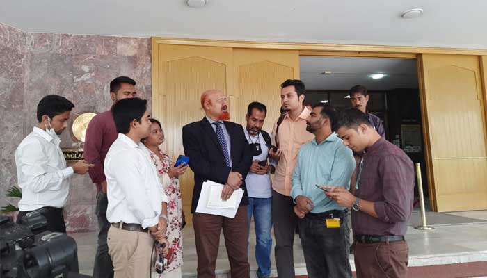 ২ সপ্তাহের মধ্যে ঋণ নিয়ে ‘সিদ্ধান্ত নেবে’ আইএমএফ