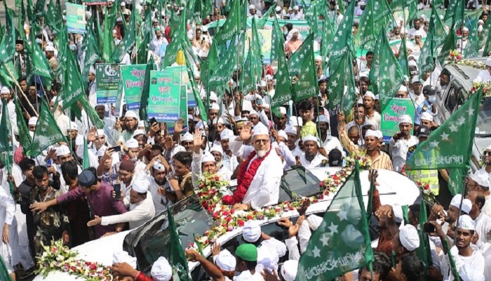 চিরসত্যের আলো জ্বেলেছেন মহানবী
