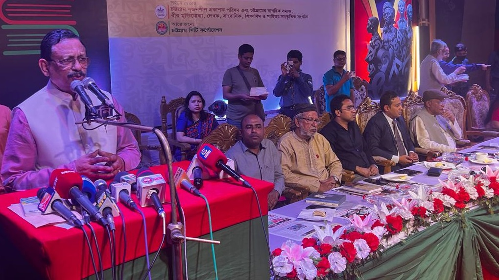 ভাঙলো মিলনমেলা ভাঙলো