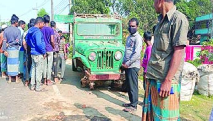 হাটহাজারীতে সড়ক দুর্ঘটনায় নিহত ১