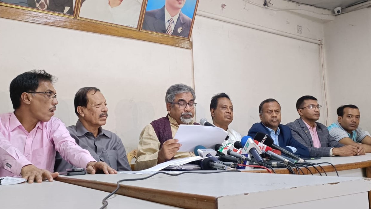 আ.লীগ এখন জনগণের কাছে আতঙ্কের নাম
