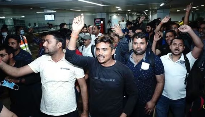 সুদান থেকে ফিরলেন ৩৬০ ভারতীয়
