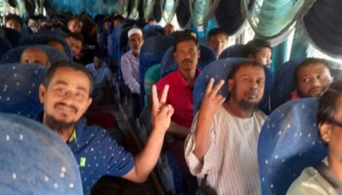 পোর্ট সুদান থেকে জাহাজে জেদ্দা যাওয়ার অপেক্ষায় ৬৫০ বাংলাদেশি