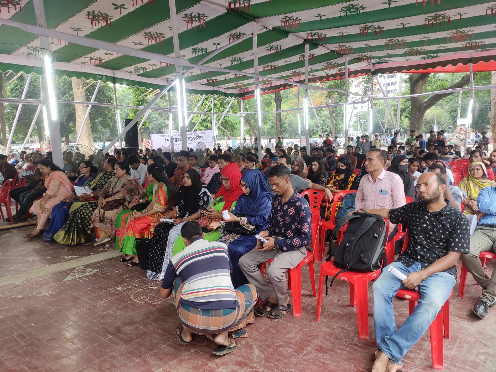 উন্নয়নের নামে পরিবেশ ধ্বংস বন্ধের আহ্বান